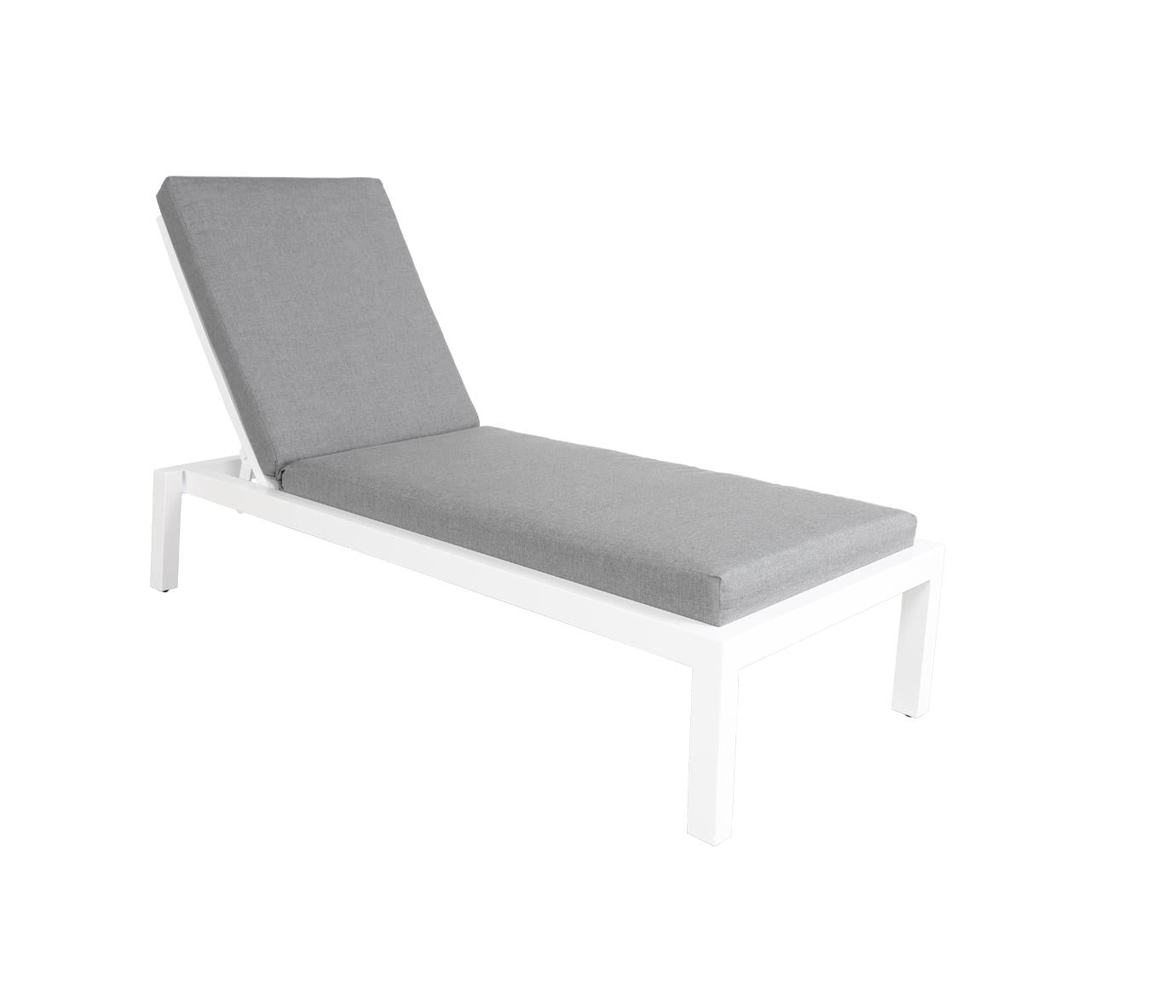 Gramercy Outdoor Lounge Chair