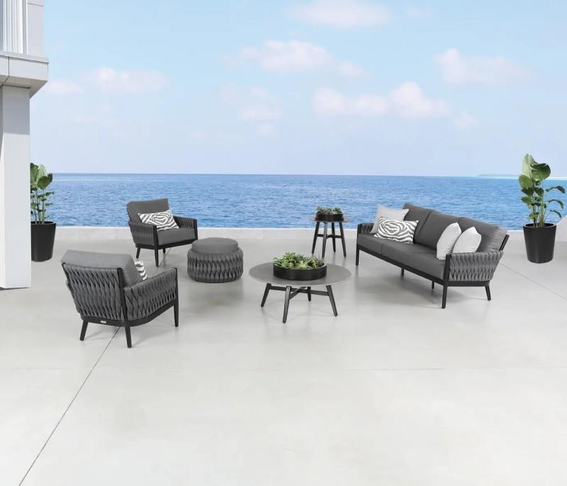 Trellis Outdoor Slipper Chair