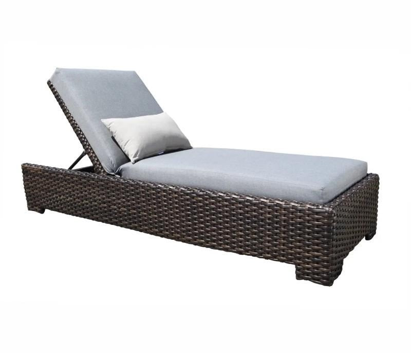 Louvre Outdoor Lounger