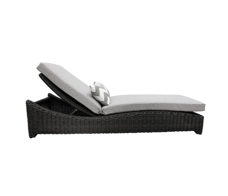 Monterrey Outdoor Lounger