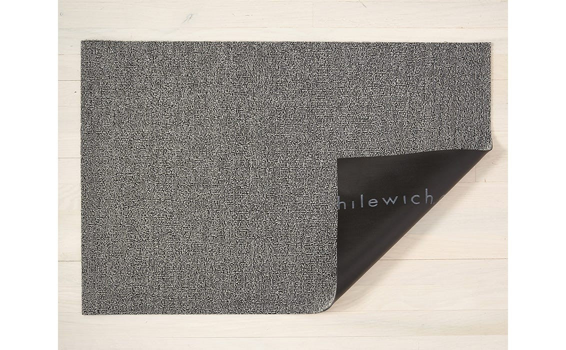 Chilewich Indoor/Outdoor Heathered Shag Mat, Fog