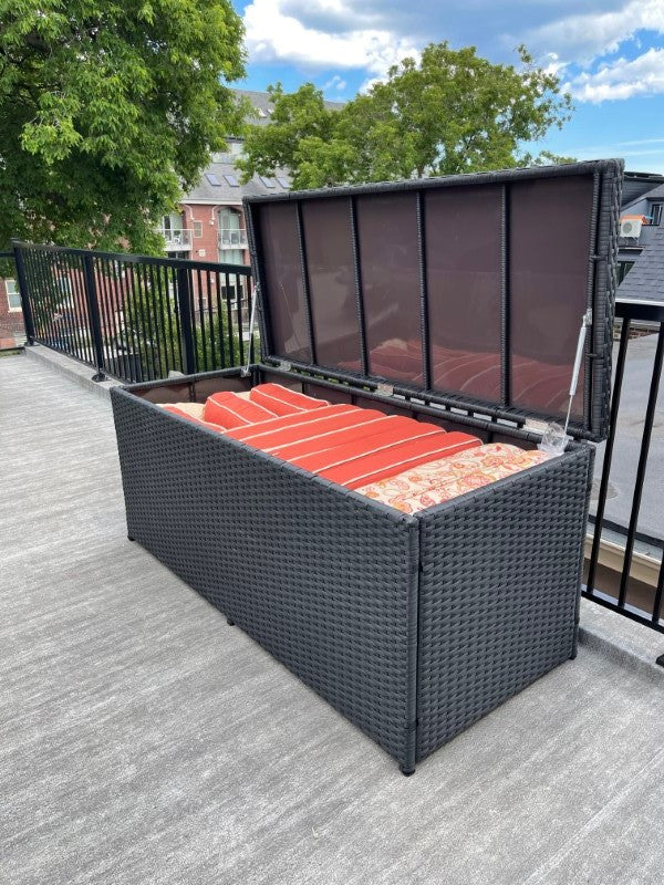Bahama Outdoor Cushion Box