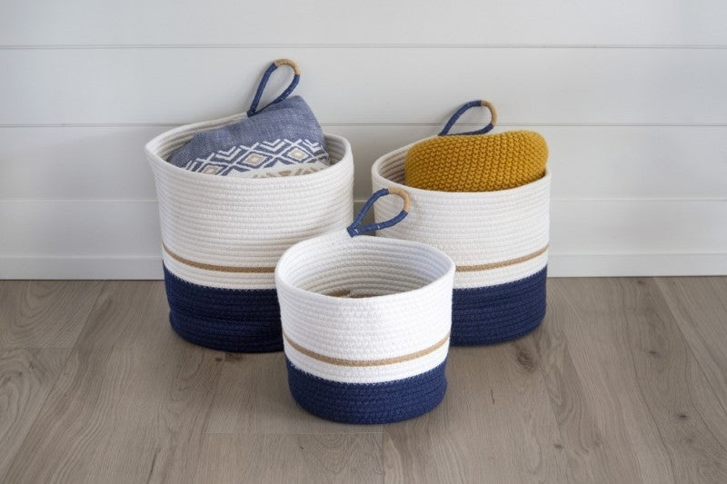 Round White &amp; Navy Basket