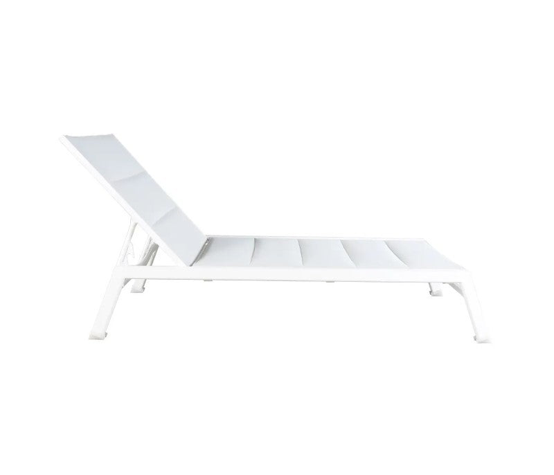 Element Padded Sling Lounge