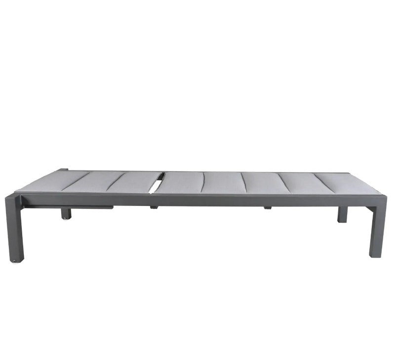 Origin Padded Outdoor Lounge Chair