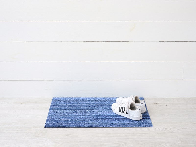 Chilewich Indoor/Outdoor Skinny Stripe Shag Mat, Ocean