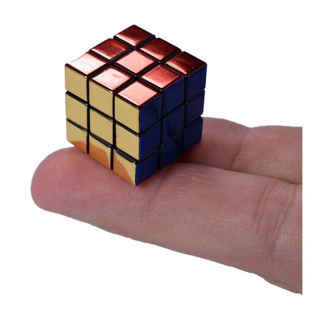 World's Smallest Rubik's