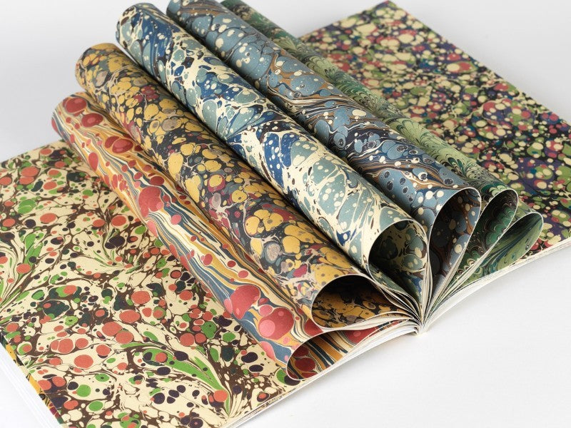 Marbled Paper Designs Gift &amp; Creative Paper Book Vol. 102