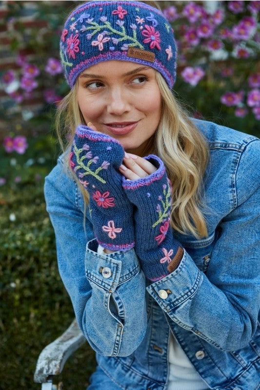 Hampton Court Embroidered Flowers Fingerless Gloves