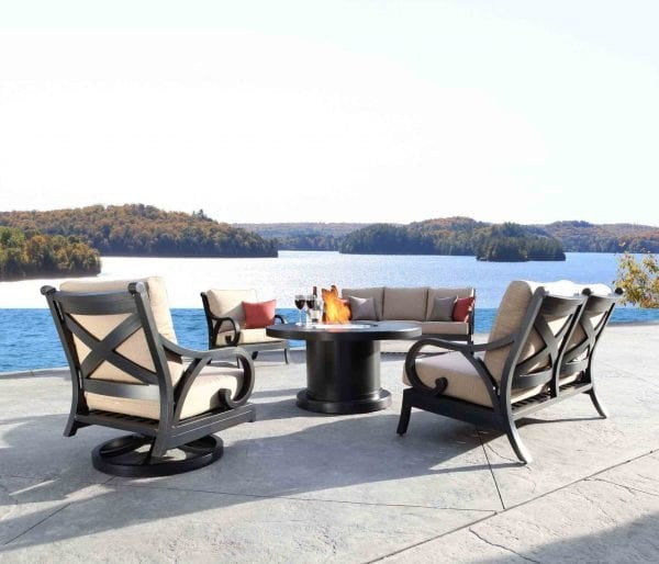 Milano Outdoor Loveseat