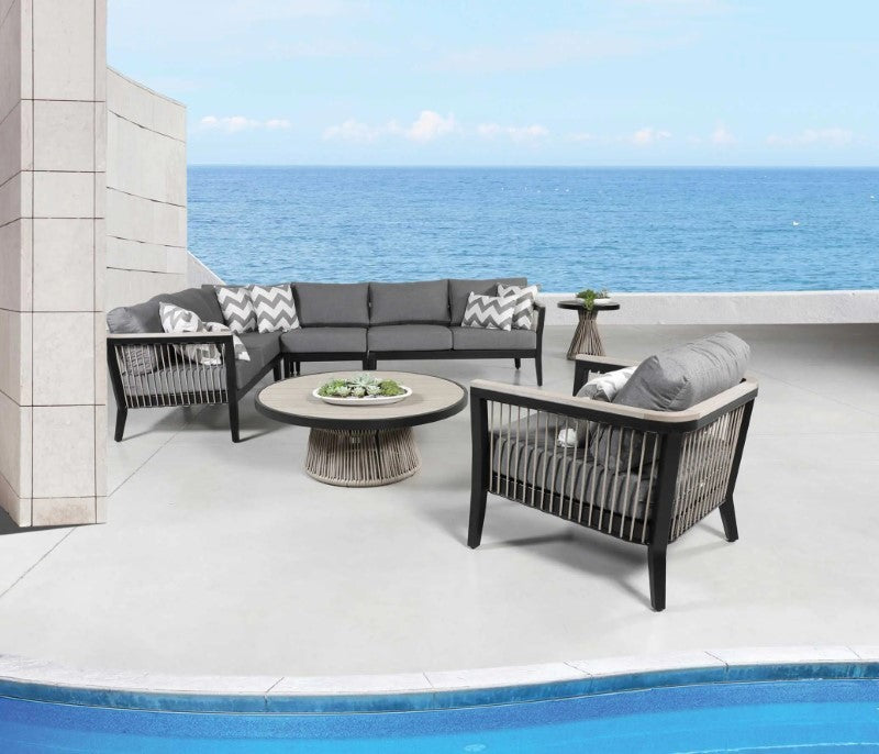 Cove Outdoor Round Bar Table