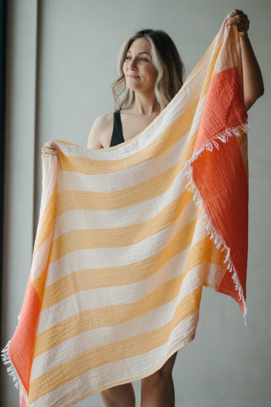 Pokoloko Boardwalk Towel - Apricot
