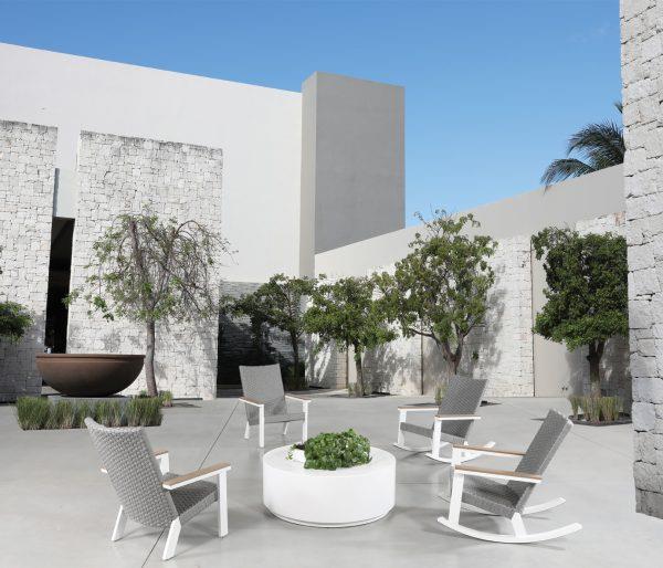 Stellan Outdoor Lounge Chair