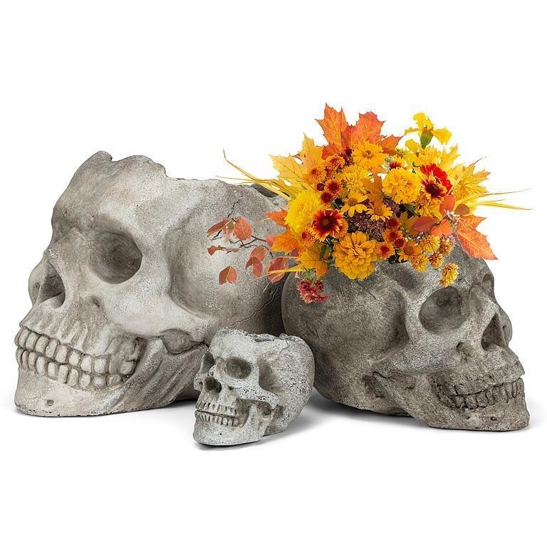 Cement Skull Planter