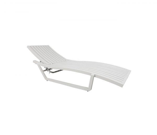 Nevis Outdoor Lounge Chair