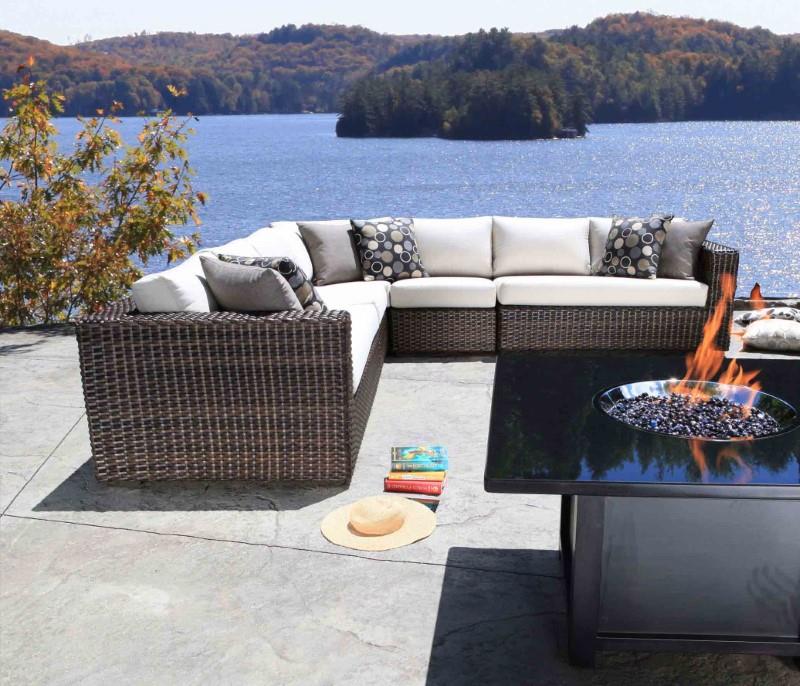 Louvre Outdoor Lounger