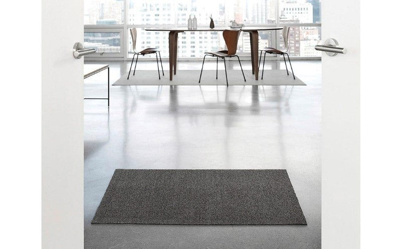 Chilewich Indoor/Outdoor Solid Shag Mat, Black