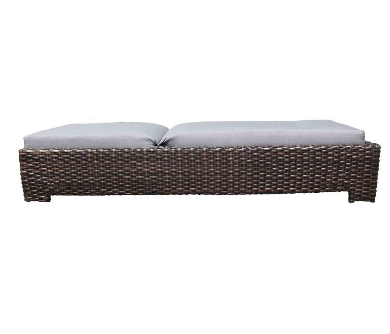 Louvre Outdoor Lounger