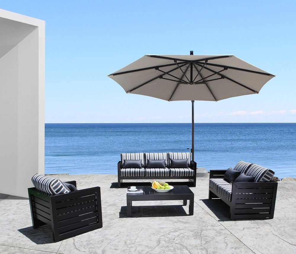 Chelsea 11.5&#39; Round Cantilever Umbrella