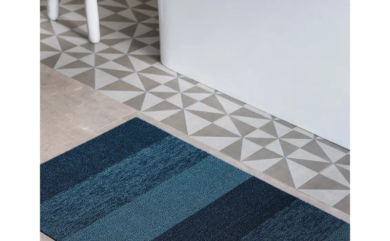 Chilewich Indoor/Outdoor Marbled Stripe Shag Mat, Bay Blue