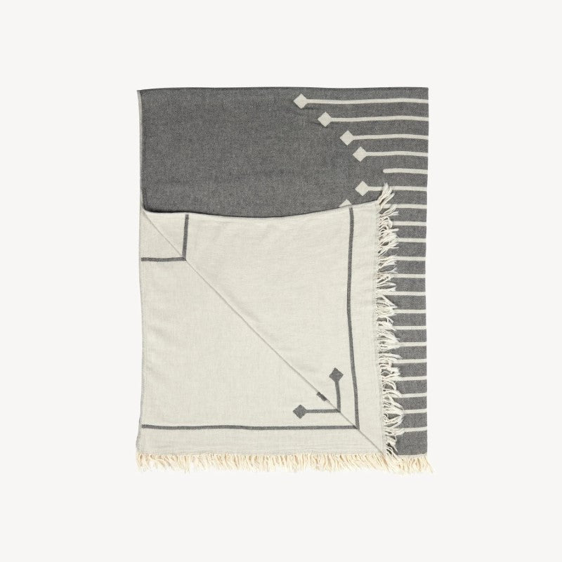 Pokoloko Arrow XL Turkish Towel Throw