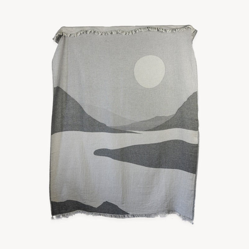 Pokoloko Mountain Lake Throw