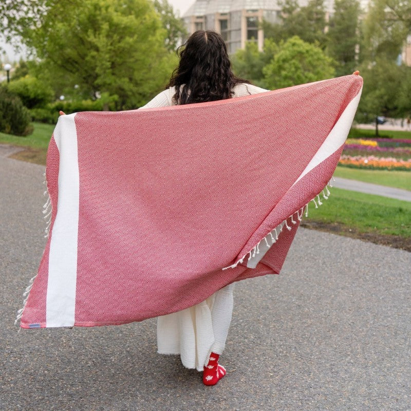 Pokoloko Red Diamond Towel
