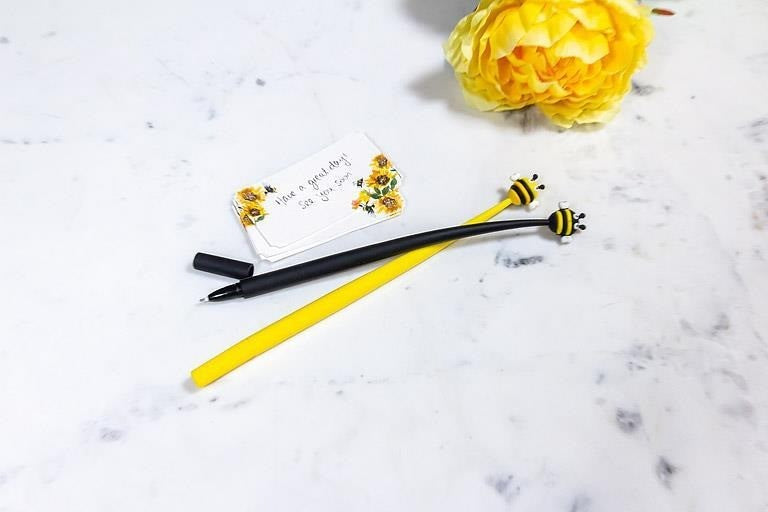 Wobbly Bumble Bee Pen