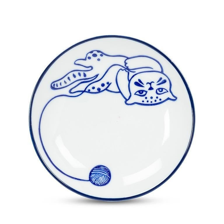 Small Plate with Playful Cats, 4"D