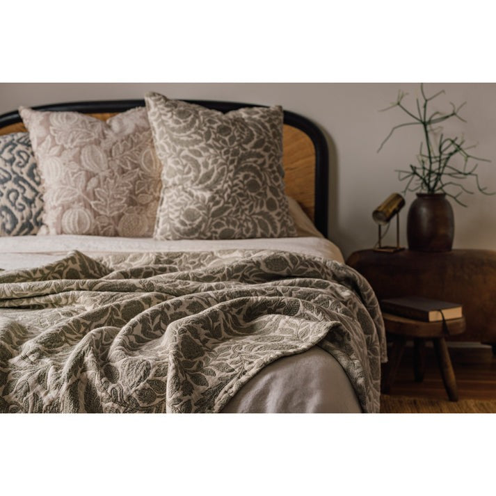 Topiary Green Throw
