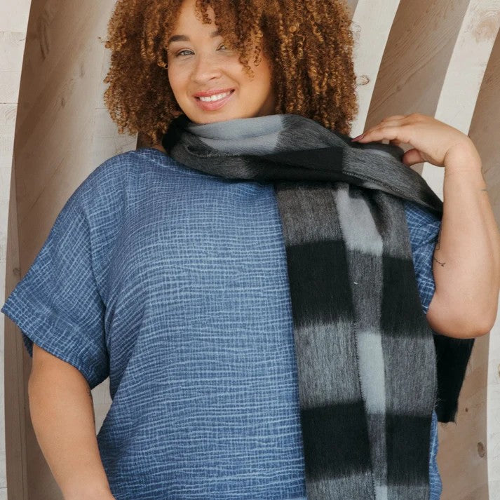 Pokoloko Alpaca Seamless Check Scarf - Licorice Check