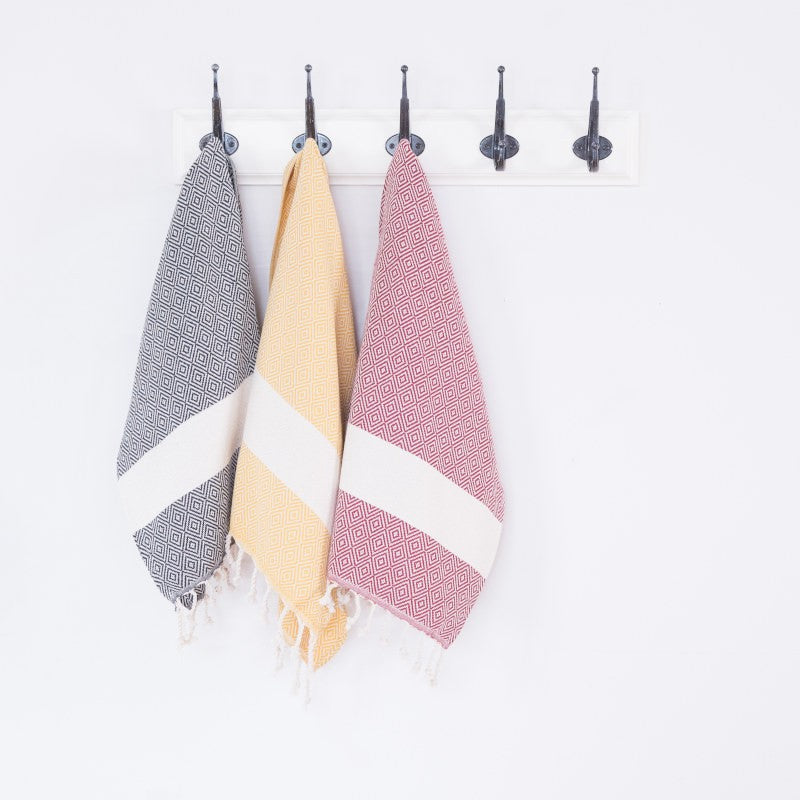 Pokoloko Diamond Hand Towel, Carbon