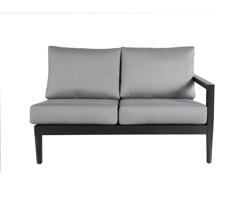 Studio Outdoor Right Module