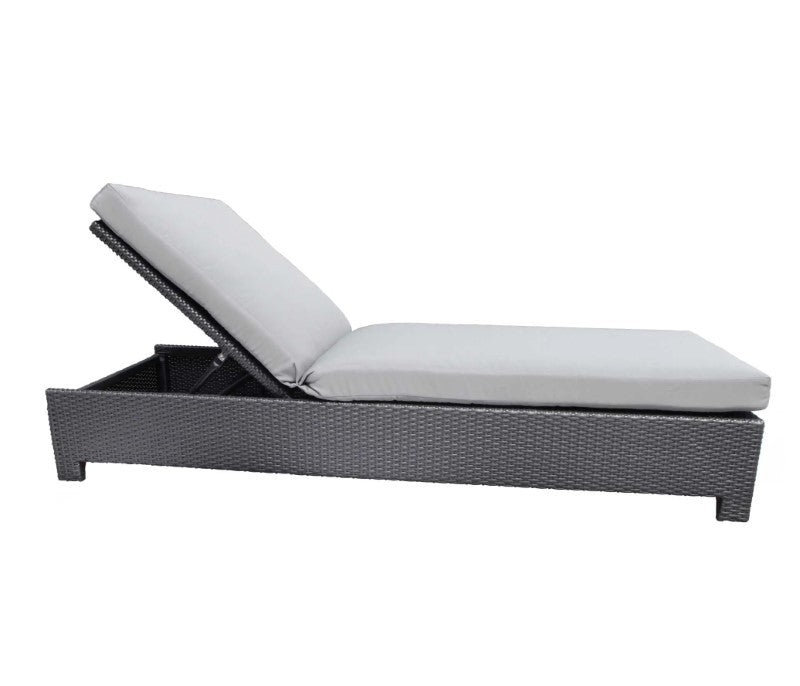 Chorus XL Outdoor Lounger