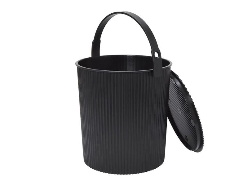 Hachiman Extra Large Bucket (20 liter / 5.3 gallon)