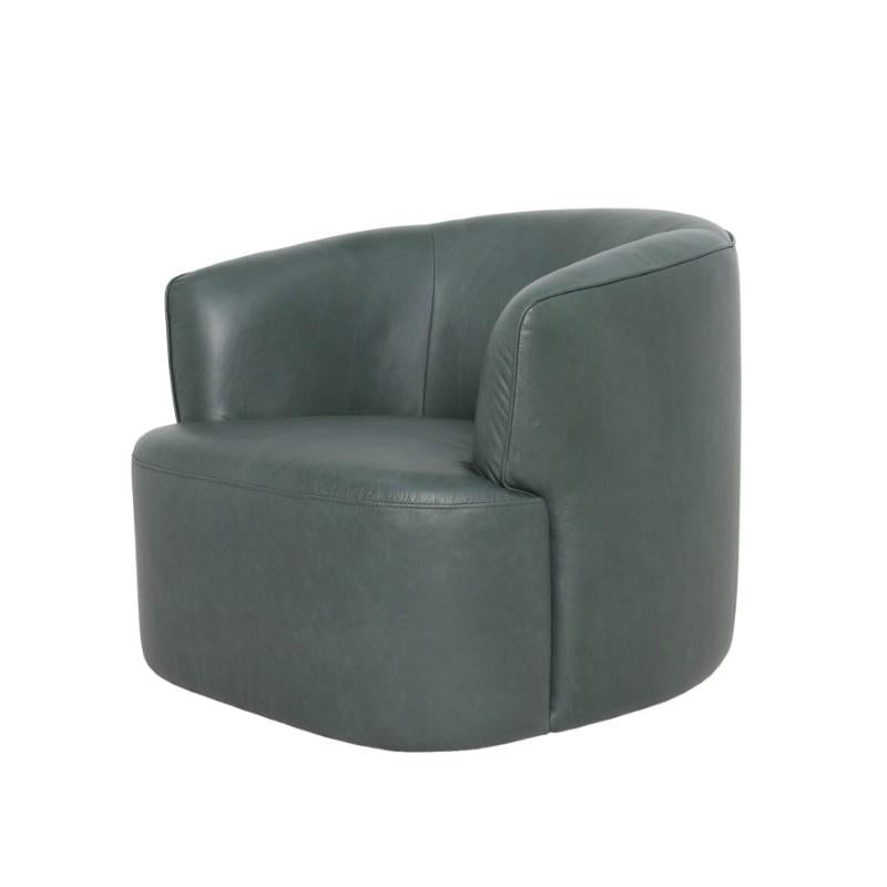 Fireside Swivel Club Chair