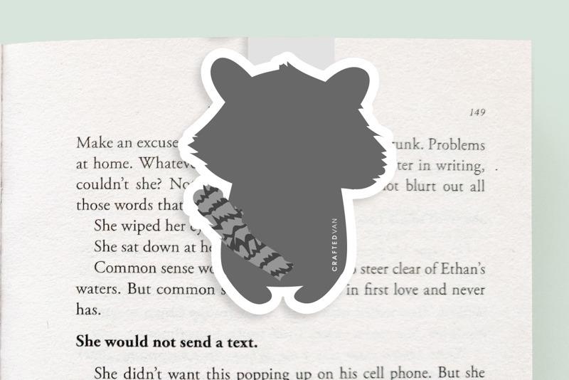 Raccoon - Jumbo Magnetic Bookmark