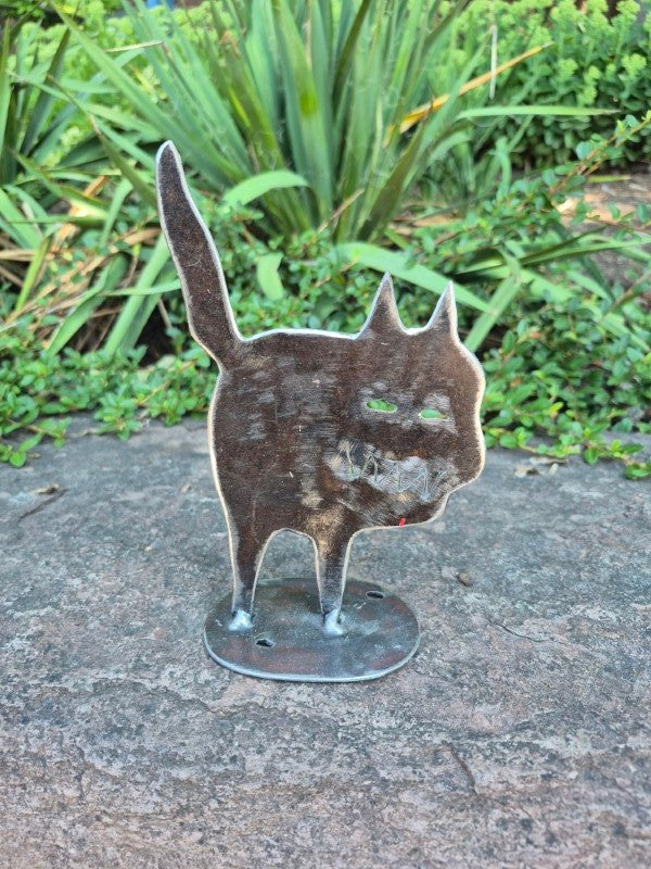 Light Green &amp; White Fat Cat Garden Statue, 4" x 7"