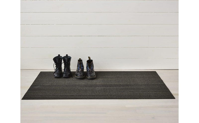 Chilewich Indoor/Outdoor Skinny Stripe Shag Mat, Steel