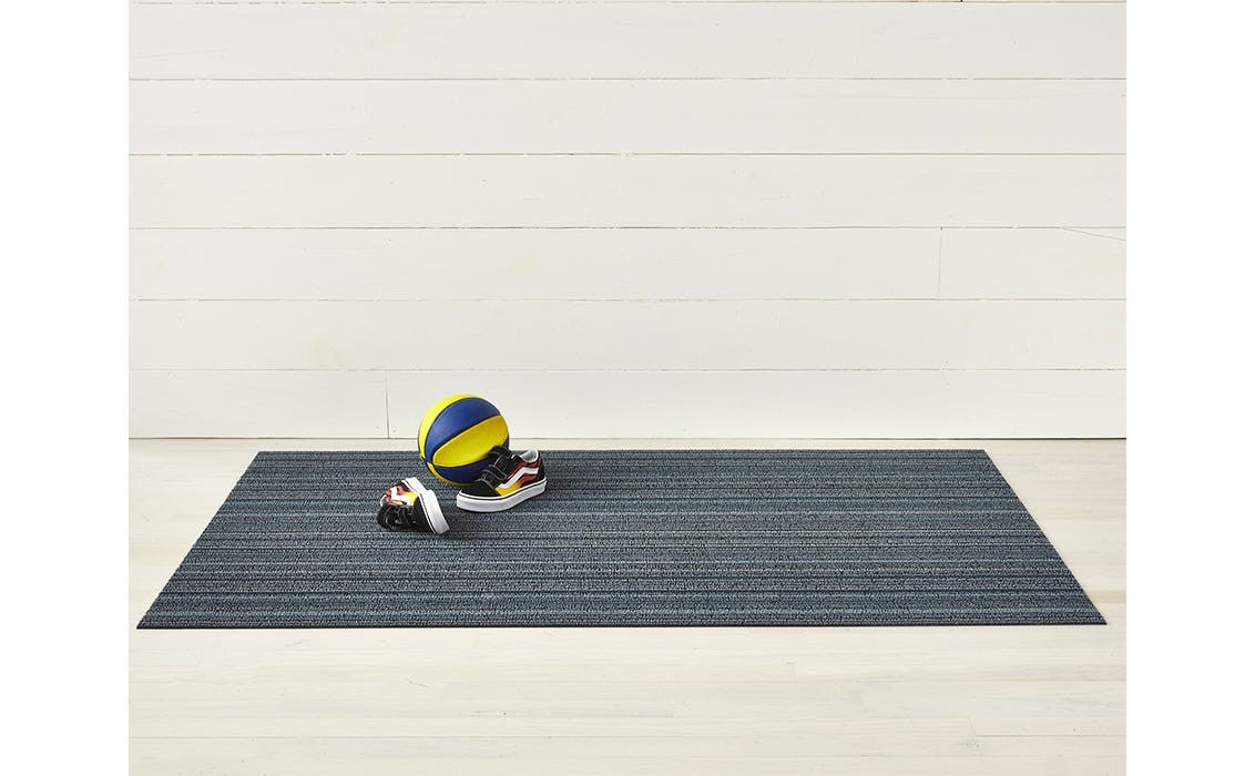 Chilewich Indoor/Outdoor Skinny Stripe Shag Mat, Blue