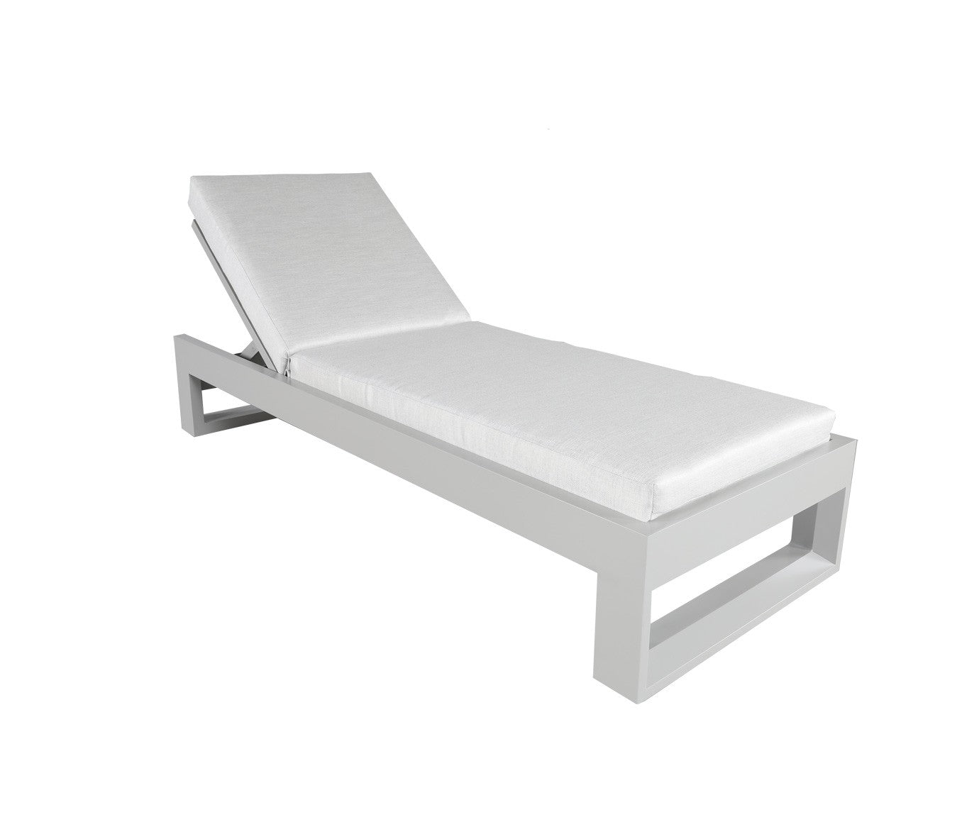 Belvedere Outdoor Lounge Chair