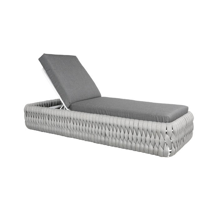 Trellis Outdoor Lounge