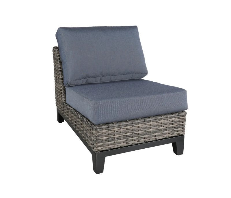Naya Outdoor Slipper Chair