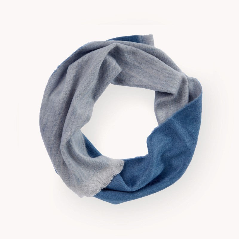 Pokoloko Reversible Alpaca Seamless Scarf, Low Tide