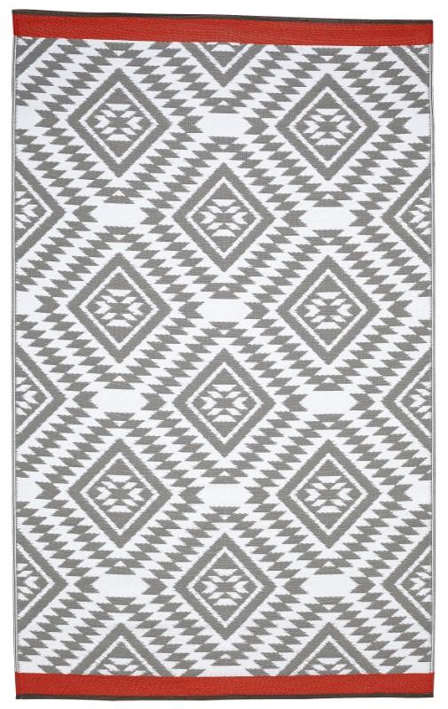 Diamond With Red Outdoor Mat