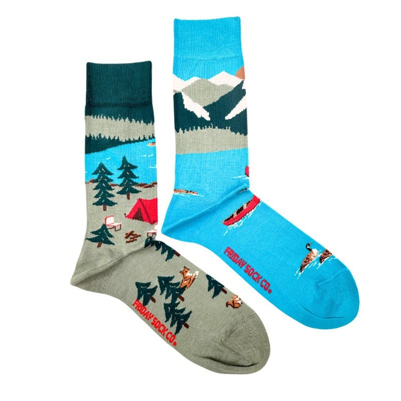 Canada Mountain Scene Socks - Lg
