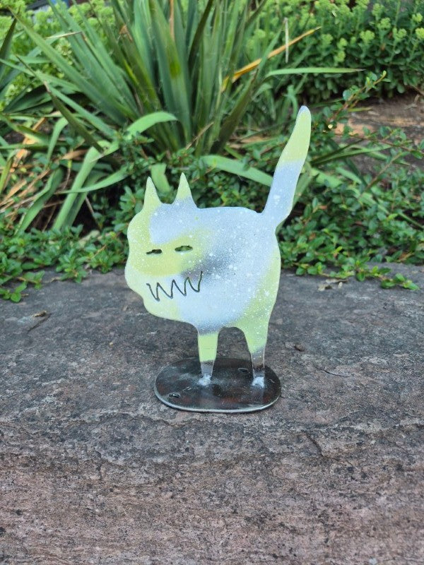 Light Green &amp; White Fat Cat Garden Statue, 4" x 7"