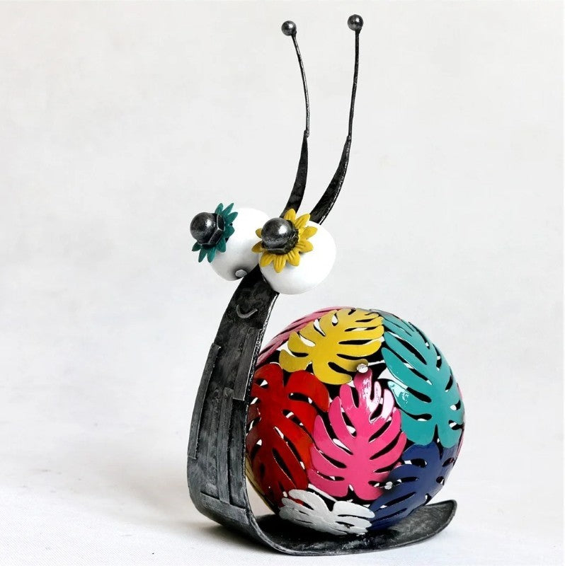 Artsy Metal Snail, 10.5"H