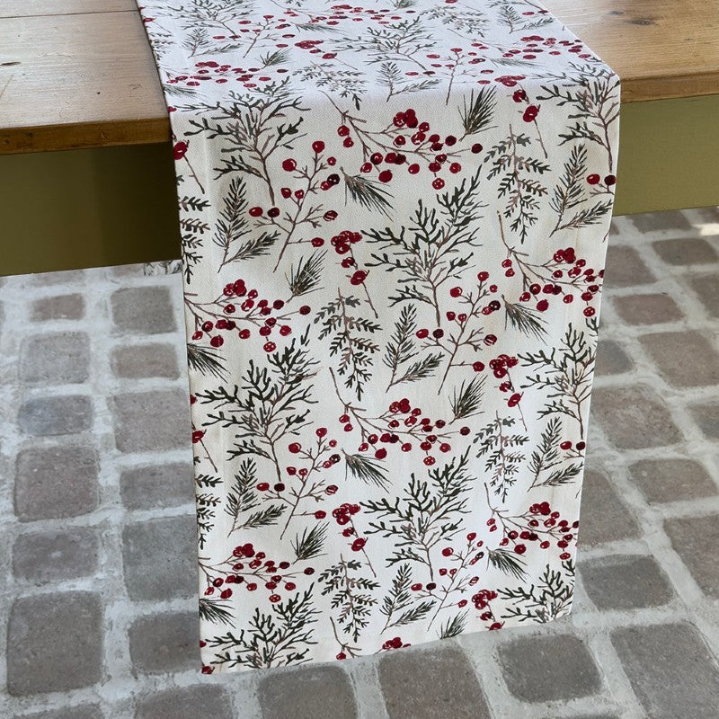 Pine & Berries Table Runner
