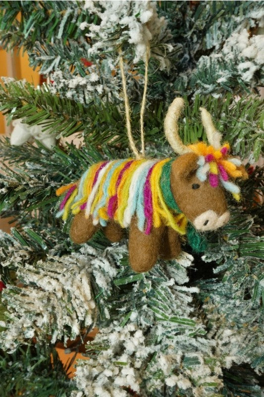 Hughie the Highland Cow Ornament